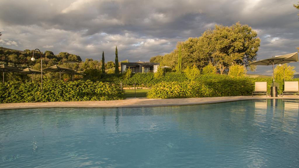 Il Melograno Agriturismo & Spa 피아넬로 외부 사진