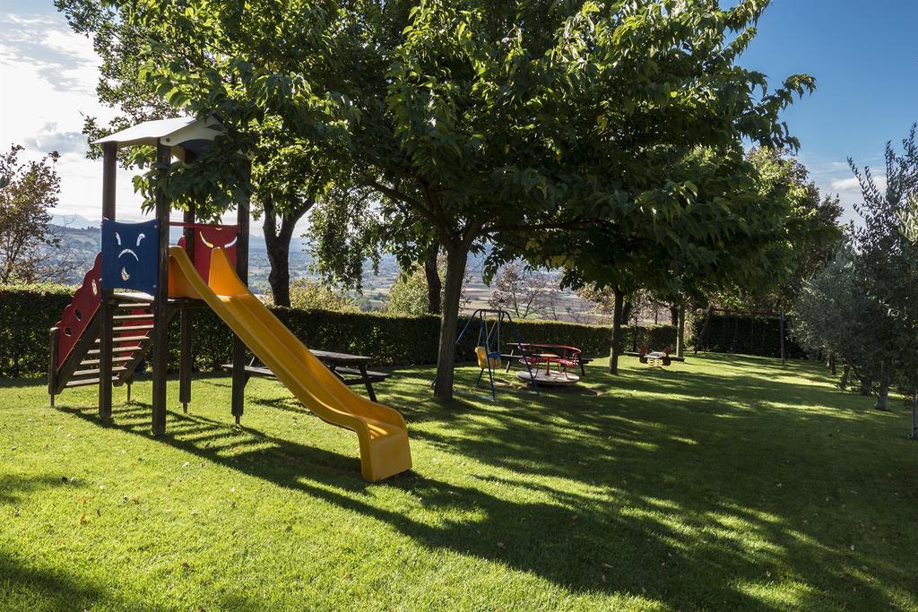 Il Melograno Agriturismo & Spa 피아넬로 외부 사진